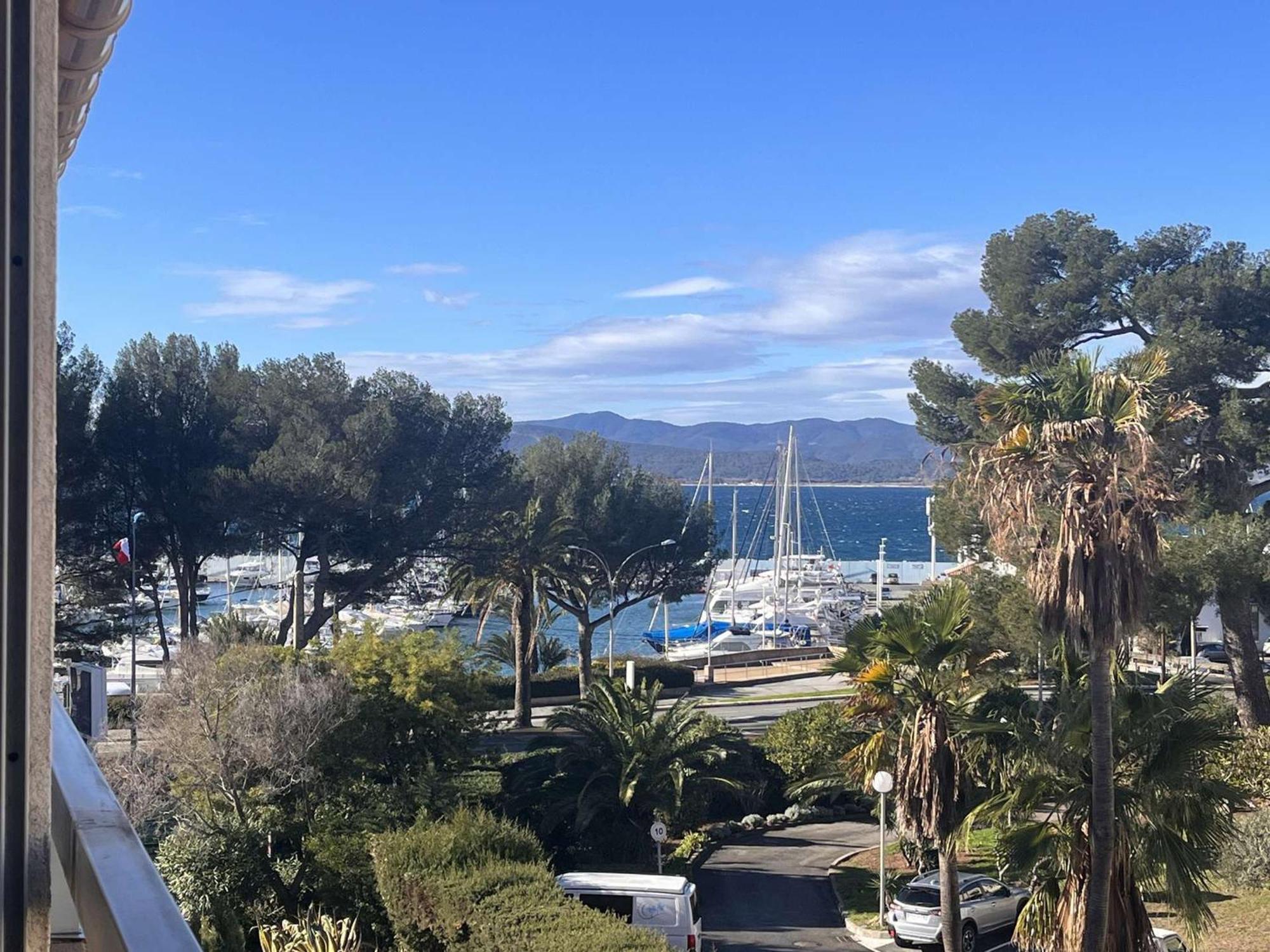 Studio Cabine A St-Raphael Avec Terrasse Et Parking, A 100M De La Plage - Fr-1-226A-23 Saint-Raphaël المظهر الخارجي الصورة